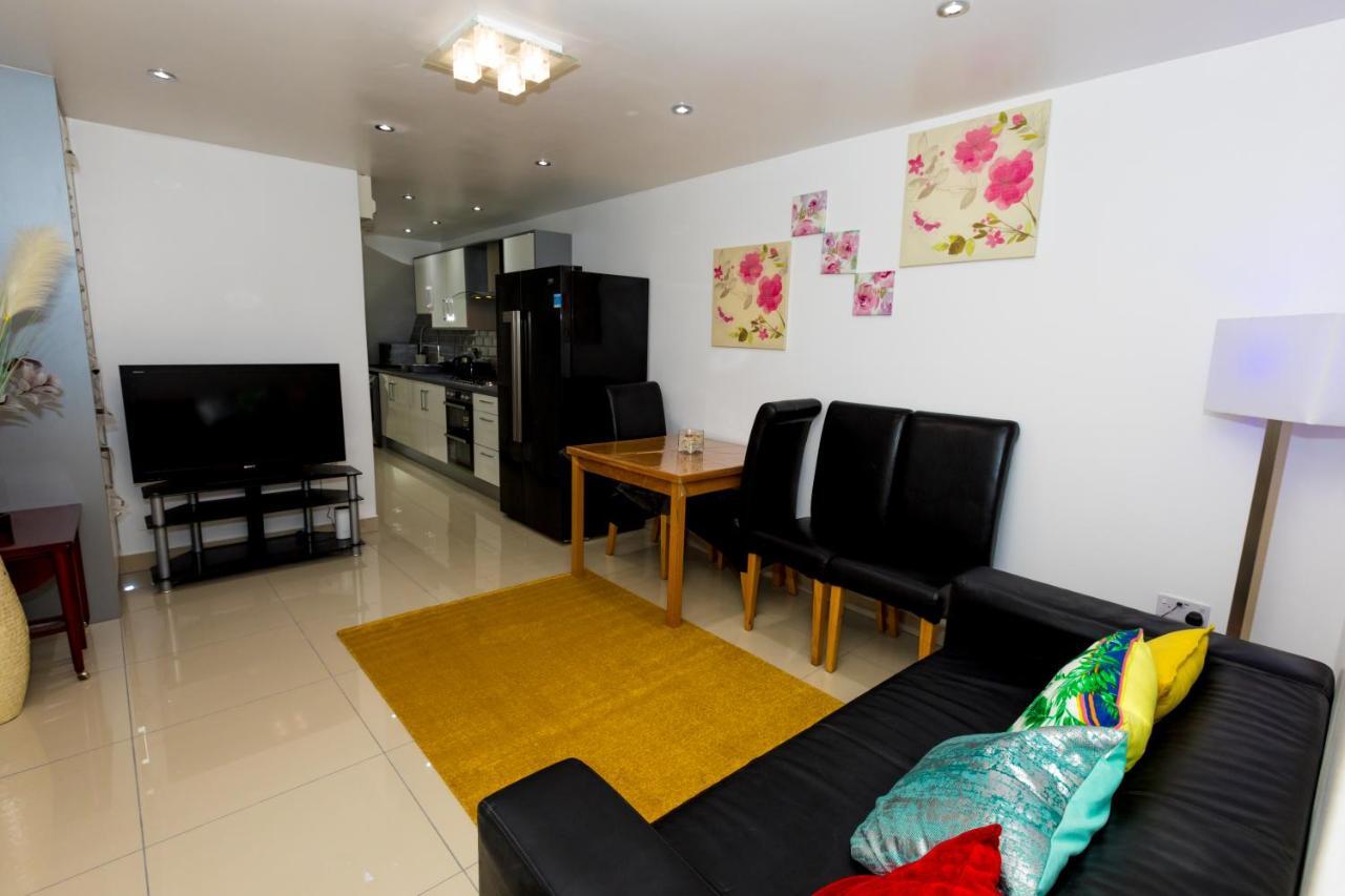 Comfortable Stay In Shirley, Solihull - Room 3 Exterior photo